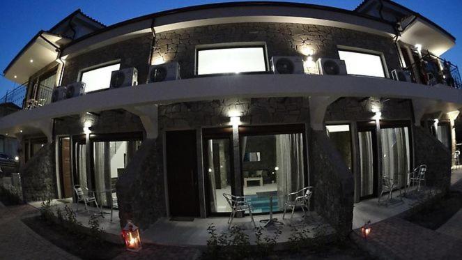 Stone Suites Pefkochori Ngoại thất bức ảnh