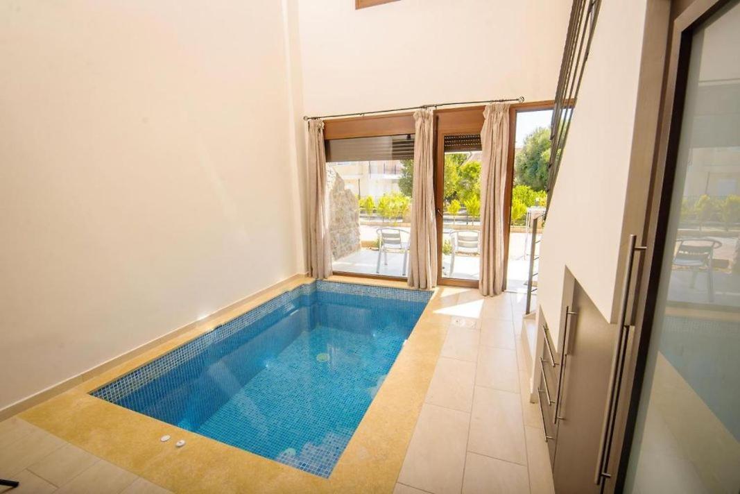 Stone Suites Pefkochori Ngoại thất bức ảnh
