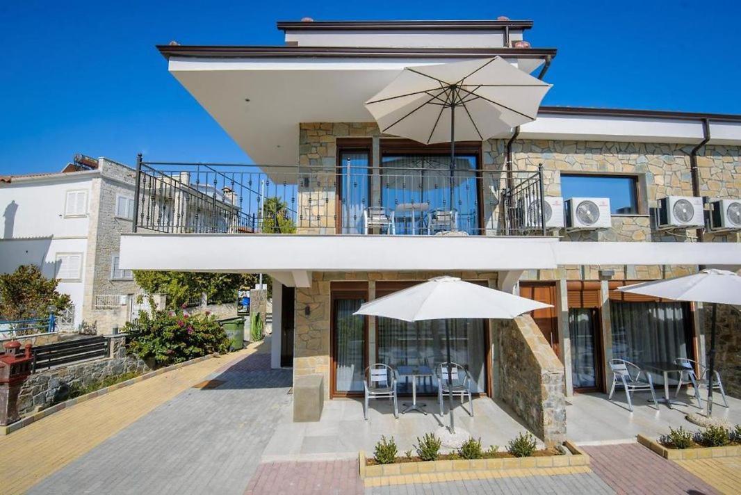 Stone Suites Pefkochori Ngoại thất bức ảnh