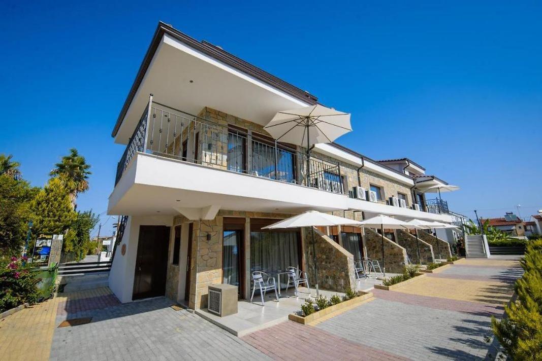 Stone Suites Pefkochori Ngoại thất bức ảnh