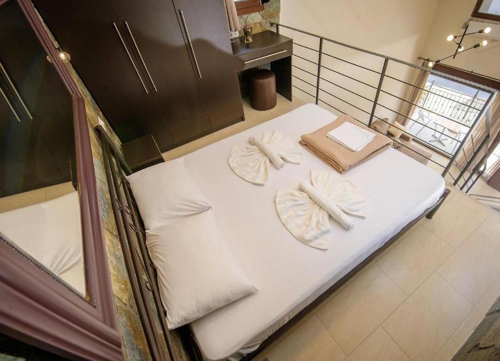 Stone Suites Pefkochori Ngoại thất bức ảnh